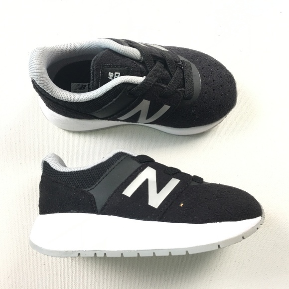 New Balance Toddler Baby Kids KA24BSI Black White NWT New Balance Toddler Baby Kids KA24BSI Black White NWT